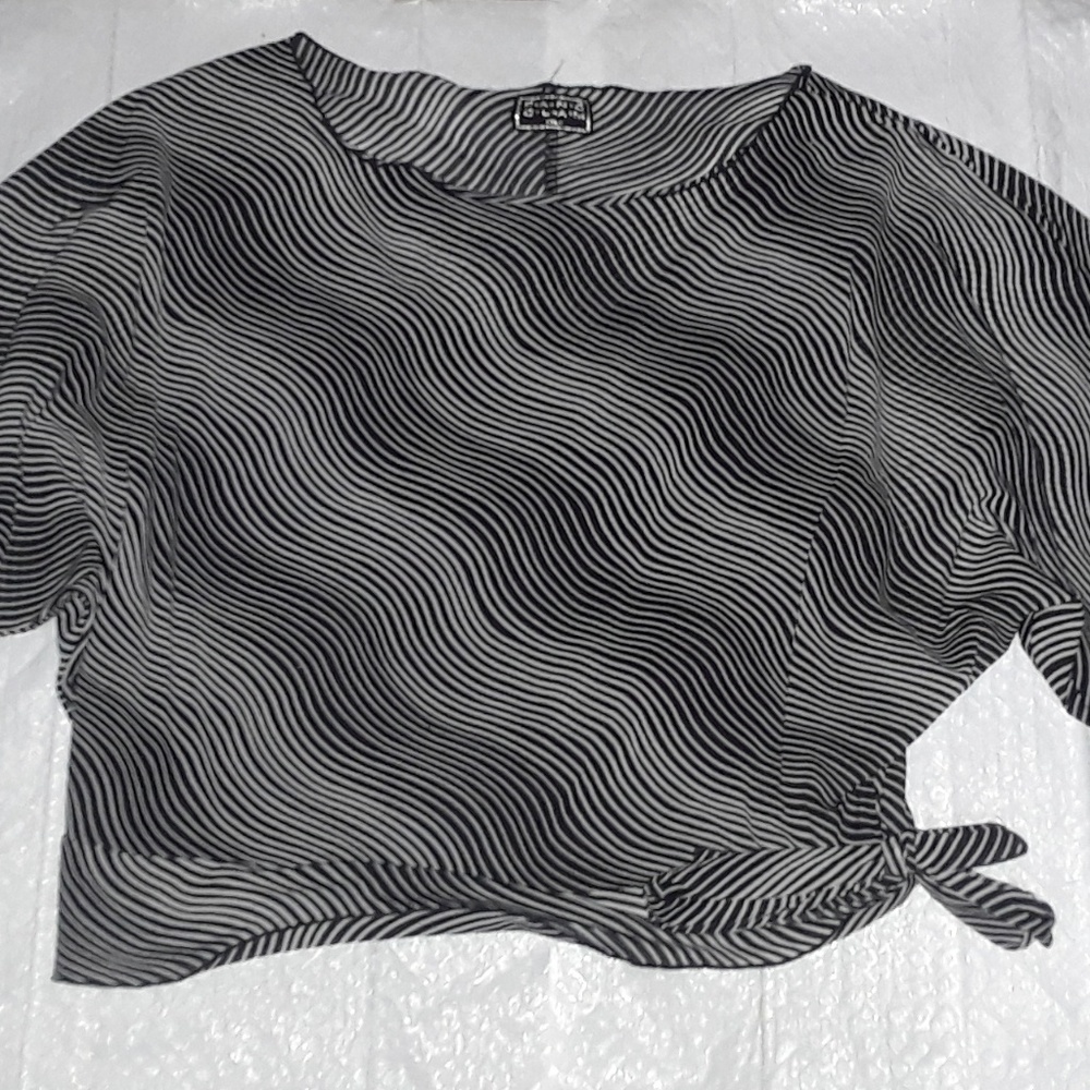 Black And White XL